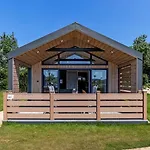 ホリデーパーク Molecaten Park Noordduinen カトウェイク・アーン・ゼー
